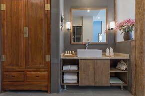 Floral Hotel Lijiang Qinyuan