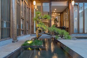 Floral Hotel Lijiang Qinyuan