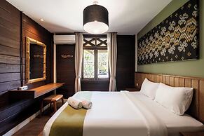 Mutiara Carita Cottages