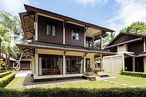 Mutiara Carita Cottages
