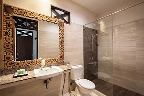 Mutiara Carita Cottages