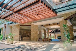 Mutiara Carita Cottages