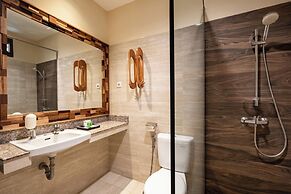 Mutiara Carita Cottages