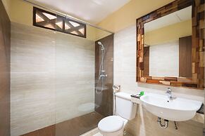 Mutiara Carita Cottages