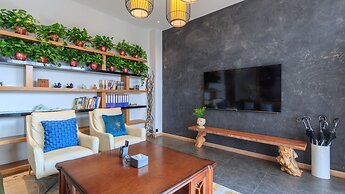 Floral Hotel Xiongan Lotus Court