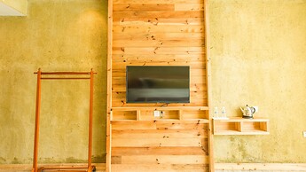 Floral Hotel Fenghuang Huercaowu