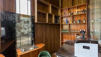 Floral Hotel Xijiang Banshan Yunfu