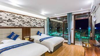 Floral Hotel Xijiang Banshan Yunfu