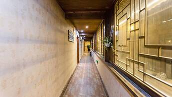 Floral Hotel Xijiang Banshan Yunfu