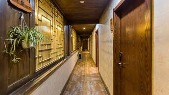 Floral Hotel Xijiang Banshan Yunfu