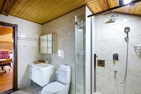 Floral Hotel Qiandaohu Shangju Villa