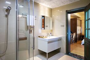 Floral Hotel Qiandaohu Shangju Villa