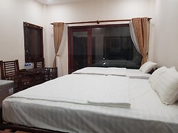 Riverside Park Eco Resort