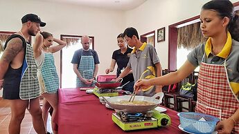 Riverside Park Eco Resort