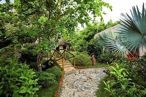 Riverside Park Eco Resort