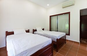 Riverside Park Eco Resort