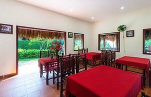 Riverside Park Eco Resort