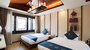 Floral Hotel Dali Honglongjing Junrui