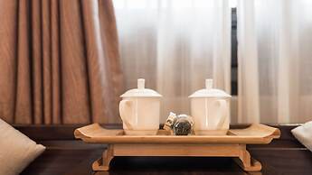 Floral Hotel Dali Honglongjing Junrui