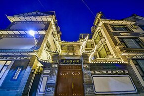 Floral Hotel Dali New Zhaoli