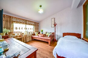 Floral Hotel Dali Cangshan Muyun