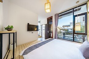 Floral Hotel Dali Yunsheng