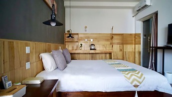 Floral Hotel Dali Yunsheng