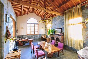 Floral Hotel Dali Jiapengshuian Lakeview