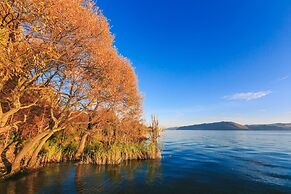 Floral Hotel Dali Jiapengshuian Lakeview
