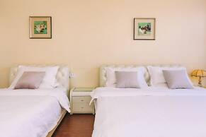 Floral Hotel Dali Jiapengshuian Lakeview