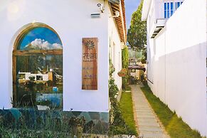 Floral Hotel Dali Jiapengshuian Lakeview