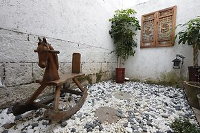 Floral Hotel Dali Zhuoyuan