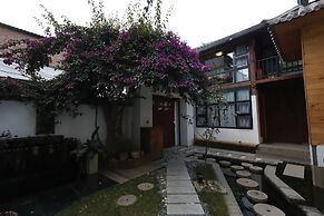 Floral Hotel Dali Zhuoyuan