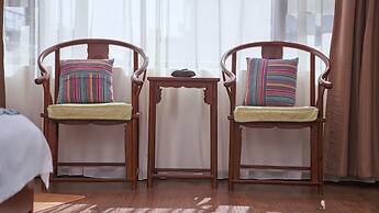 Floral Hotel Dali Yixin Yard