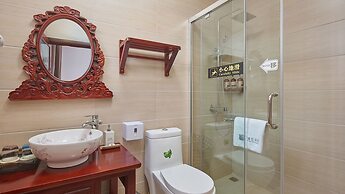 Floral Hotel Dali Yixin Yard