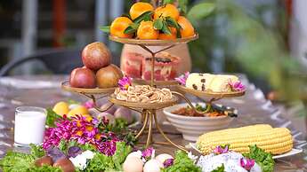 Floral Hotel Dali Yixin Yard