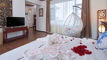 Floral Hotel Dali Yixin Yard