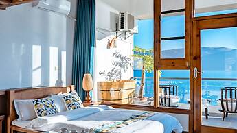 Floral Hotel Dali Shanhaiyiyu Lakeview