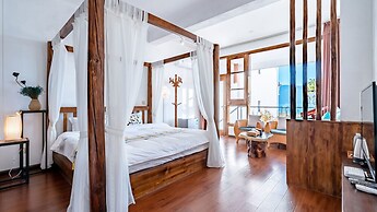 Floral Hotel Dali Shanhaiyiyu Lakeview