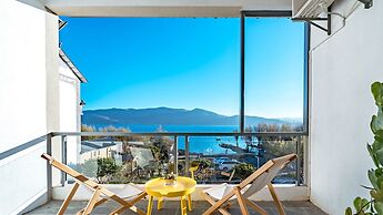 Floral Hotel Dali Shanhaiyiyu Lakeview