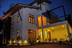 Amuththa Resort