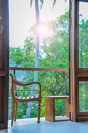 Amuththa Resort