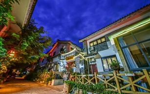 Floral Hotel Dali Ruiyuan