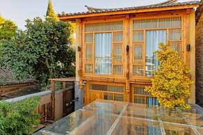 Floral Hotel Huize AD 1727