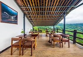 Floral Hotel Longsheng No.1 Cloud