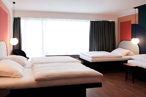 The Dot - 24-7 Check-in