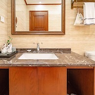 Floral Hotel Tengchong Yishuli Hotspring