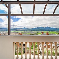 Floral Hotel Tengchong Yishuli Hotspring