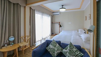 Floral Hotel Libo Meet Inn