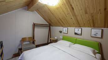 Floral Hotel Libo Meet Inn